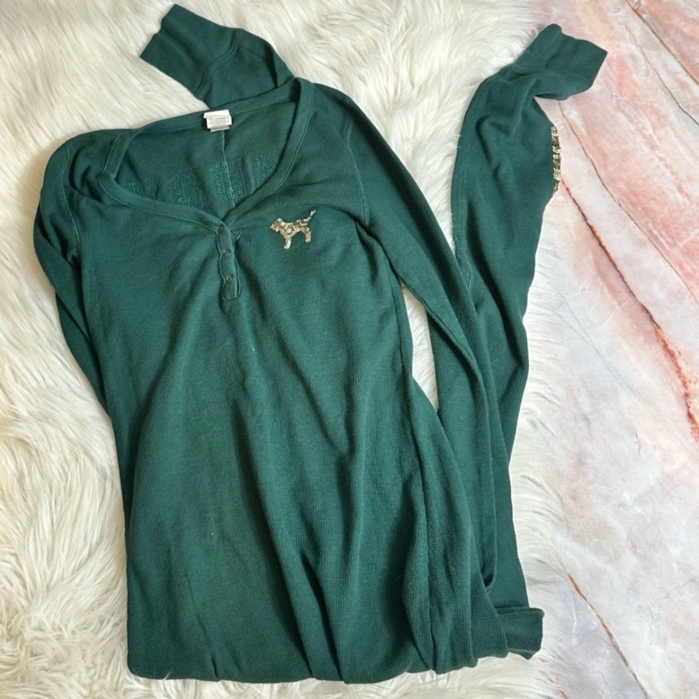 Victoria's Secret Green Pajama Set